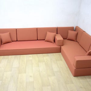 L Shape Arabic Floor Sofa Set: Majlis Oriental Couch with Cushions
