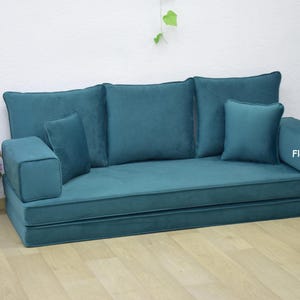 Samtboden Sofa: Arabische Kissen, verstellbare Couch