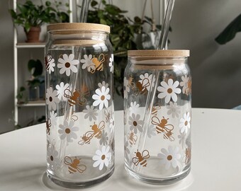 Bee and Daisy Glass Cup, Spring Floral Iced Coffee Cup