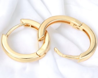 18K Gold Huggie Hoops, Tiny Real Gold Hoop Earrings, Real Gold Huggie Hoops, 18K Gold Jewelry, Minimalist Earrings, Small Hoop Earrings