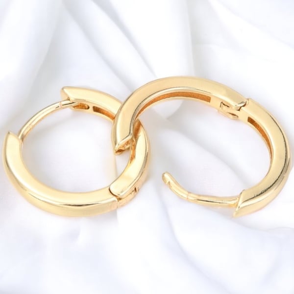 18K Gold Huggie Hoops, Tiny Real Gold Hoop Earrings, Real Gold Huggie Hoops, 18K Gold Jewelry, Minimalist Earrings, Small Hoop Earrings