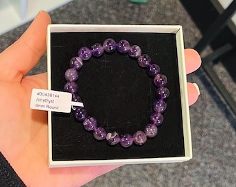 Armband amethist, dieppaarse amethist, intuïtie, vrede, kalmerend, schaduwwerk, genezende kristallen armband