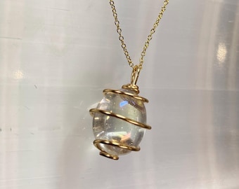 Draht gewickelt Aura Engel, Draht Engel Aura Halskette, Engel Aura Halskette, Regenbogen, Aura, Engel Aura Halskette, handgemachter Schmuck, göttlich