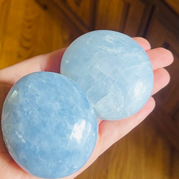 Blue Celestite Palm Stone Large Polished Healing Crystals, Blue Celestite, Mental strength, Inner Peace, Higher Concsiousness