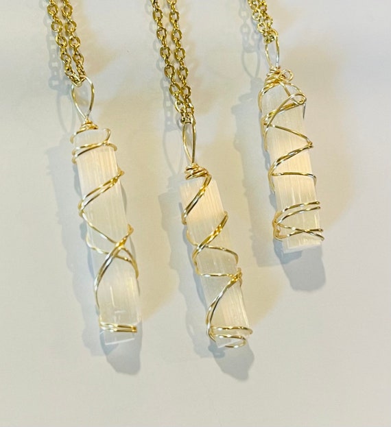 Selenite Necklace, Wire Wrapped Selenite, Selenite Protection Necklace, Selenite Healing Necklace, High Vibration Crystals, Satin Spar