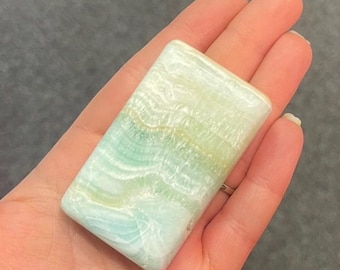 Caribische calciet, Caribische calcietrechthoek, blauwe calciet, genezend kristal, kalmte, vrede, helderheid, authentiek zelf, intuïtie, kristallen staven