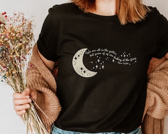Oscar Wilde Quote Shirt, Looking at the Stars Quote, Book Club Shirt, Poet Shirt, Bookish Shirt, Booklover Gift, Librarian Shirt Gift