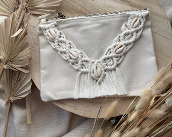 Macrame cosmetic bag / summerclutch