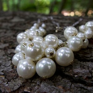 Vintage Imitation Pearls Cluster Statement Bib Necklace 画像 6