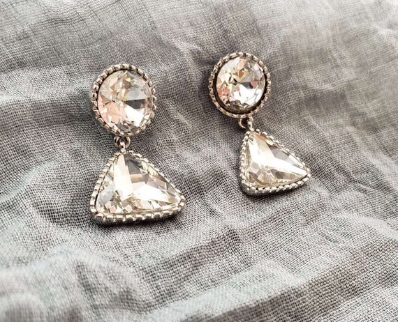Vintage Clear Crystal Drop Earrings - image 4