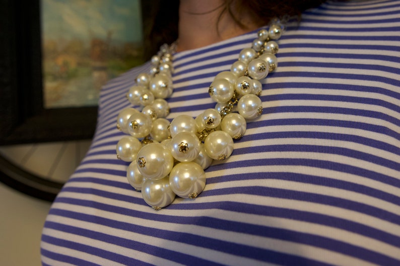 Vintage Imitation Pearls Cluster Statement Bib Necklace 画像 1