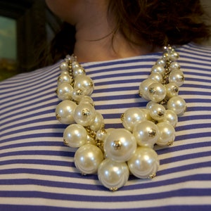 Vintage Imitation Pearls Cluster Statement Bib Necklace 画像 3