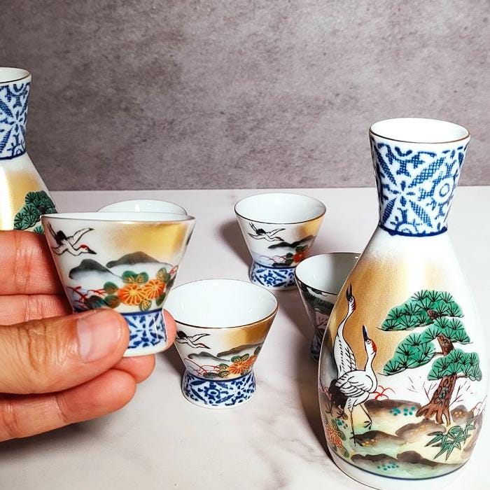 Vintage Kutani Ware Crane Design SAKE Bottle SAKE Cup Set Made in