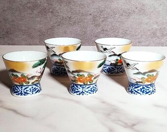 Vintage Kutani Ware Crane Design SAKE Bottle SAKE Cup Set Made in