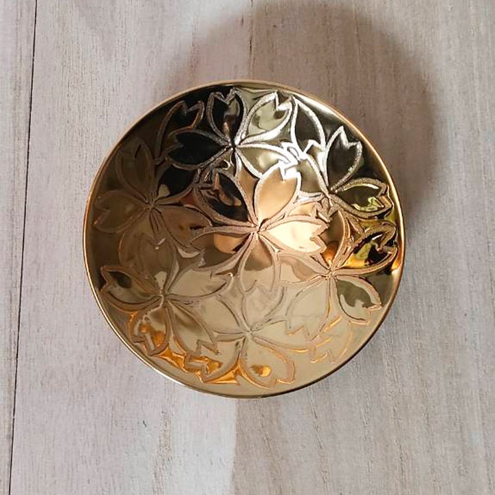 Traditional Japanese Gold SAKURA Cherry Blossom SAKE Cup Made in