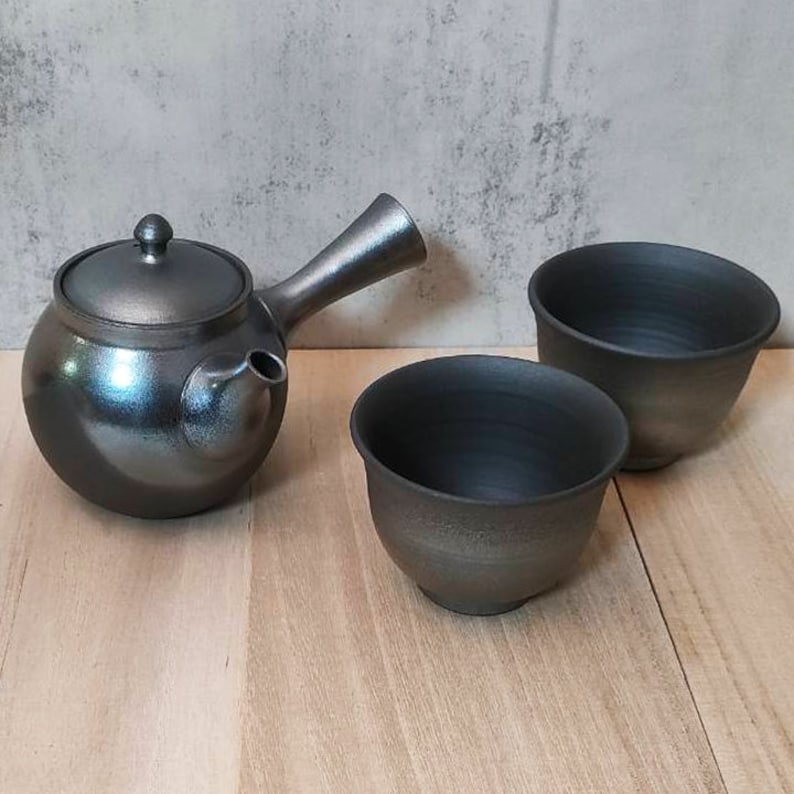 Tokoname ware Kyusu Teapot and Yunomi Teacup - Thumbnail 2