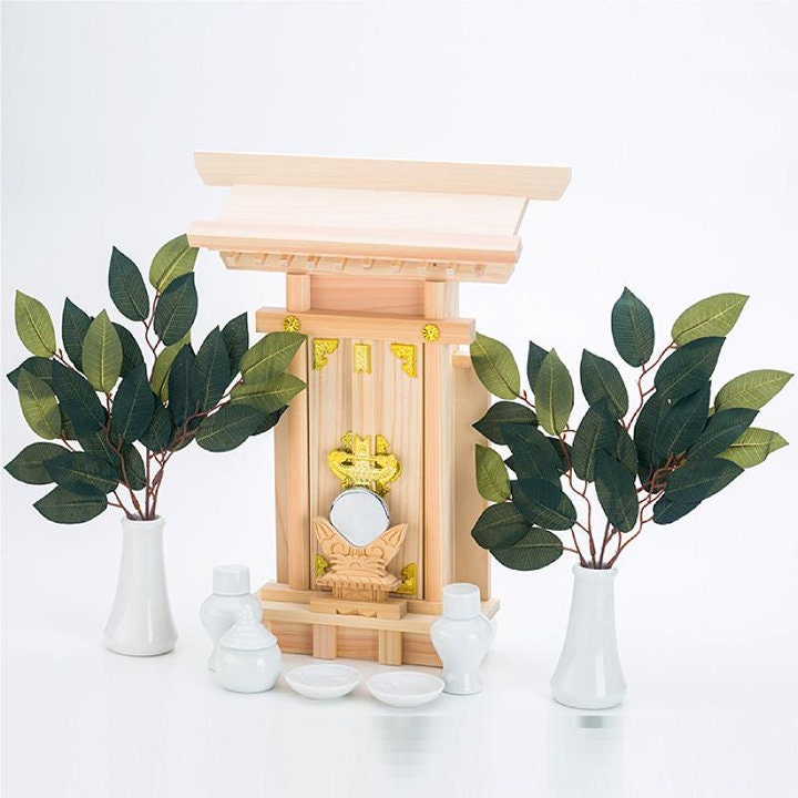 伝統神棚1 屋根型と神宮祠お守り初心者セット 日本製 - Etsy