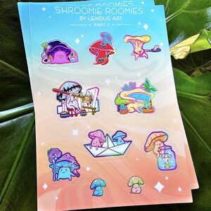 Arkusz naklejek z folii holograficznej - Shroomie Roomies Pt 2 - zestaw ślicznych błyszczących naklejek z grzybowymi przyjaciółmi, zabawne postacie grzybów, wodoodporny winyl