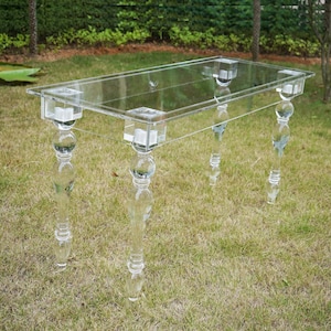 Clear acrylic table detachable dining table for bride and groom couples shower baby shower decor candy bar dessert table sweets table ideas