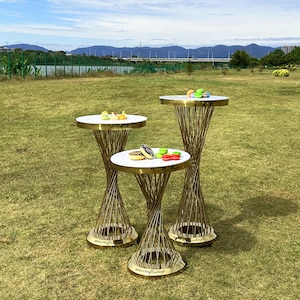 gold stainless steel display stand tower linear style cake table  pedestal table bridal shower aisle retail shop display party event display