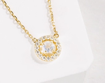 10k/14/18k Solid Gold Natural Moonstone necklace June Birthstone Necklace Dainty Birthstone jewelry Gold Birthstone Necklace