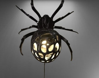 Spooky Spider Lamp: Light Up the Night with Gothic Fun!