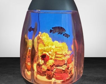 VTG Rotating Salt Water Fish Aquarium Night Light/Accent Lamp, 3-D Motion Lamp, Original Box, Excellent Working Condition