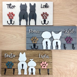 Porta guinzaglio per cani Shiplap personalizzato, porta guinzaglio personalizzato per due cani, porta guinzaglio per cani, porta guinzaglio con stampa zampa di cane, regalo di inaugurazione della casa.