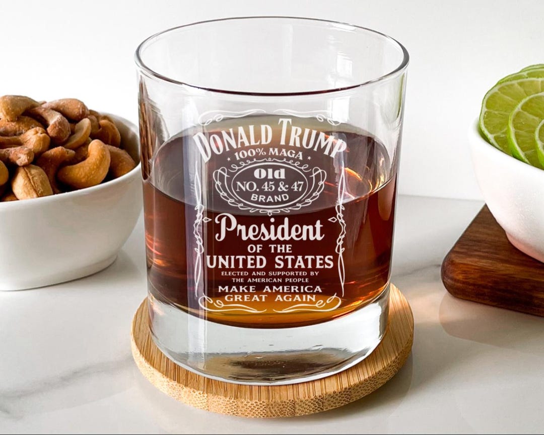 第45代ドナルドトランプ大統領 No.2 品質保証書付】国内在庫 ドナルドトランプ 2020 アメリカ グレート 第45代大統領 24K ゴールド  ドナルド・トランプ トランプコイン 1枚 TC-4 Amazon.co.jp: 記念コイン トランプコイン アメリカ コイン ドナルド・トランプ大統領  記念 ...