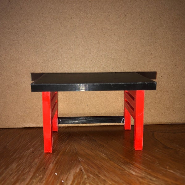 1/24 Scale Garage Workbench Table - SCX24