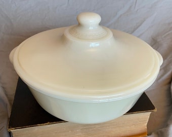 Original Logo Fire King Ivory Round Casserole Dish with Lid