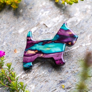 Heathergems Scottie Dog Brooch | Handcrafted Scottish Brooch | Made in Scotland | Unique Colourful Jewellery | Letterbox Gift