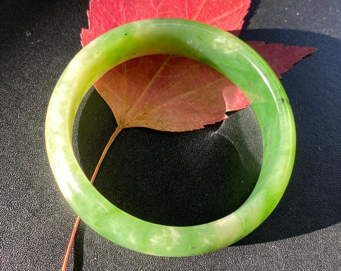 Canadian Nephrite Natural Jade Bangle Bracelet Size 60.5 mm Wide 16.5 mm #268