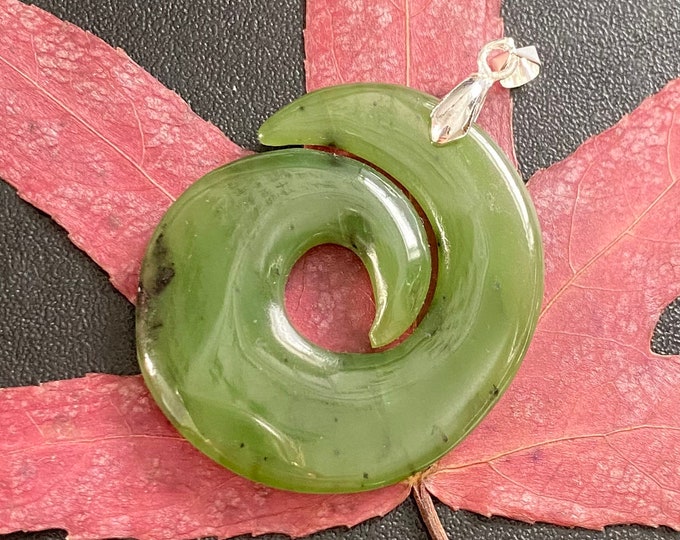 Jade Koru Pendant Natural Canadian Nephrite Green Jade 37X31X4.5 mm #1229-6