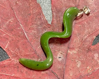 Jade Pendent Necklace Natural Canadian Nephrite Green Jade 45X15 mm #602