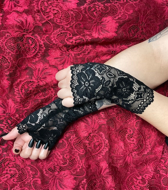 Fingerless Lace Gloves- Victorian Gothic tea gloves