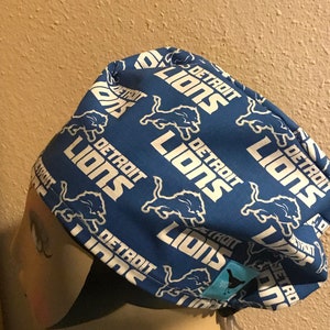 Men&#39;s or Women&#39;s Scrub hat (euro style or men&#39;s tie back), head covering, chemo cap~ Detroit Lions