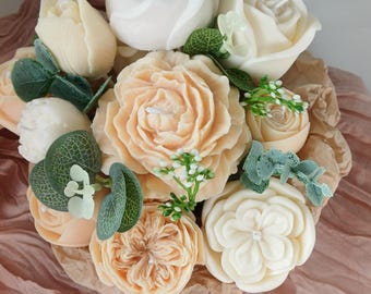 Stonecast Jar Candle with Flowers: Eco-Friendly Soy Wax Bouquet