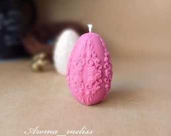 Floral Easter Egg Candle: Handcrafted Soy & Bee Wax Decor