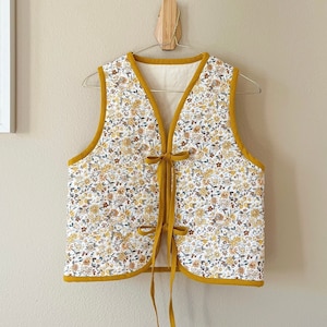 素敵な Quilted Vest, Tie Front Quilted Vest**, Quilted **reversible ジャケット・アウター