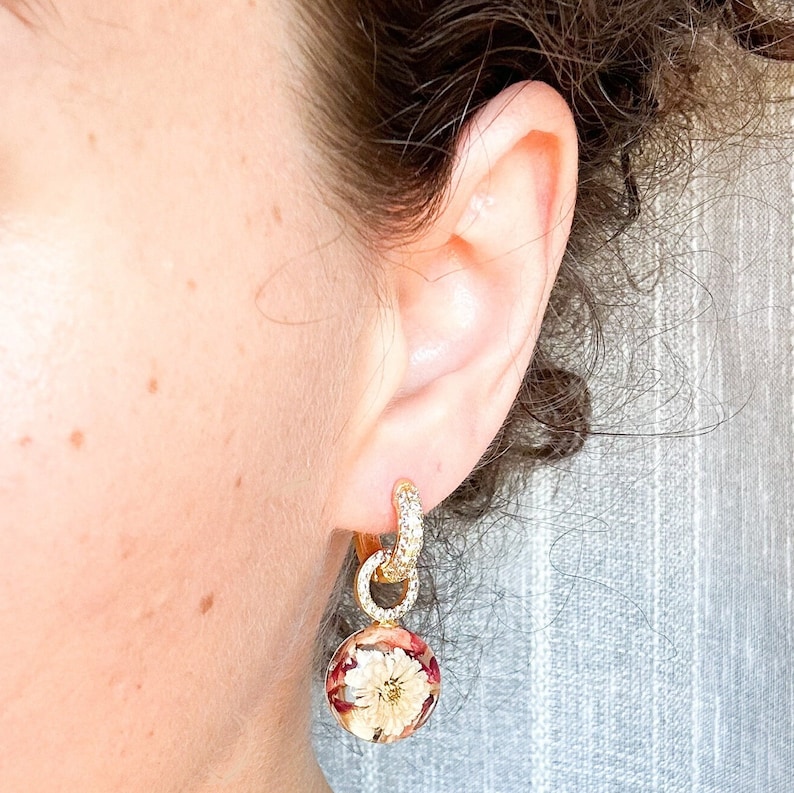 Dried flower earrings, Cubic zirconia huggie hoops, Resin flower jewelry, Wedding day earrings for bride, Terrarium jewelry, Gift for her image 6