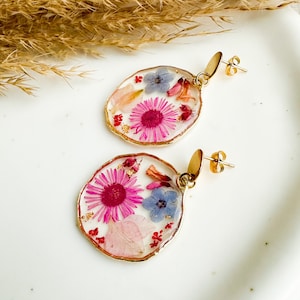 Dried flowers earrings, Resin hoop earrings, 30th birthday gift for her, Pressed flower earrings, Nature inspired jewelry image 3