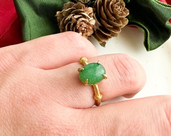 Natural stone woman ring, Green stone ring, Boho adjustable ring, Aventurine ring, Golden brass ring, Stone jewelry