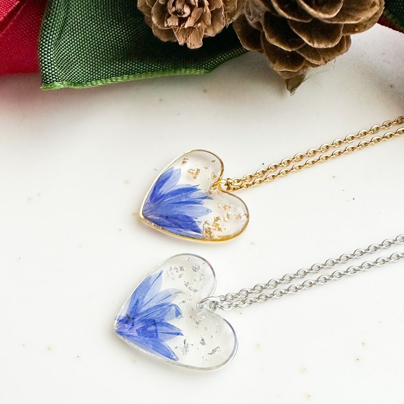 Women's blue dried flower necklace, Resin necklace with cornflower blue flowers, Heart necklace, Real flower jewelry, Resin jewelry image 2