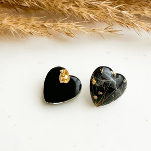 Black resin heart, Gold heart studs, Dried flower earrings, Real flower earrings, Heart shaped earrings, Pressed flowers gift image 3