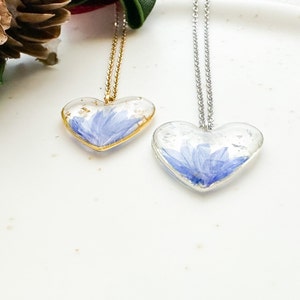 Women's blue dried flower necklace, Resin necklace with cornflower blue flowers, Heart necklace, Real flower jewelry, Resin jewelry image 4