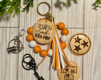 Tennessee Orange & White Beaded Bracelet Keychain with Tassel | Custom Engraved Wooden Disc | FREE SHIPPING