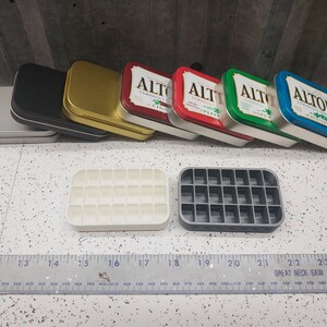 Seven Star Altoids Tin Tray Insert Organizer Art Palette Bugout 3 Week Pill Box with 21 slots / 2 Colors + 7 Tin Options