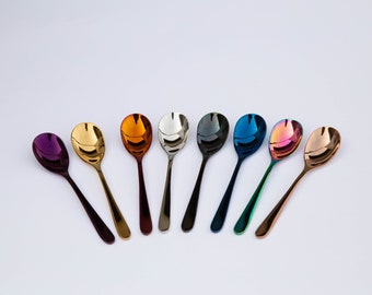 Bellissimo cucchiaino da tè personalizzato / cucchiaio personalizzato / cucchiaio colorato inciso al laser / stoviglie eccezionali / cucchiaio inciso / idea regalo perfetta
