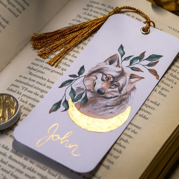 Personalized wolf bookmark with tassel, personalized gifts for book lovers, watercolor wolf art bookmark with name, celestial birthday gift